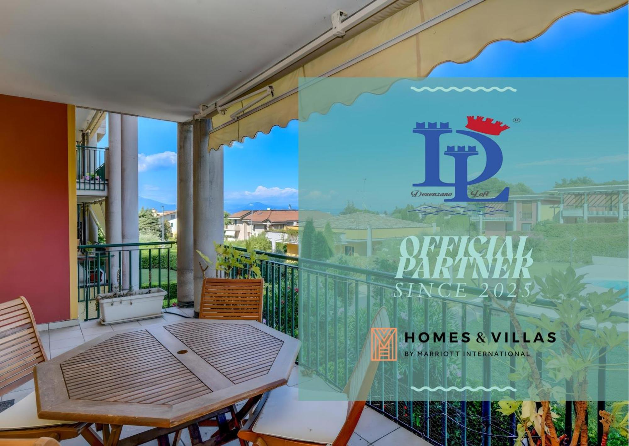 Desenzanoloft Official Partner Marriott Homes & Villas -Butterfly And 5 Pools Family Apartment Desenzano del Garda Exterior foto